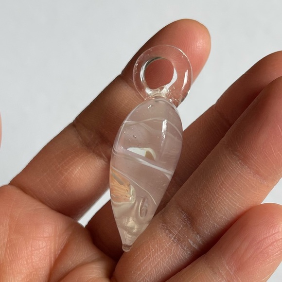 NWOT Handmade Swirl Pink Clear Glass Heart Pendant for Necklace Jewelry - Picture 6 of 6